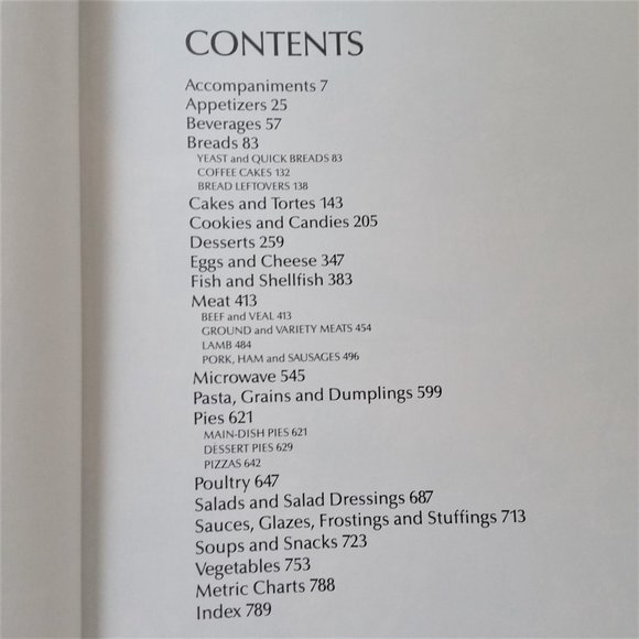 Cookbook The Family Circle Encyclopedia of Cooking 799pgs Recipes Food Holiday - Picture 7 of 10